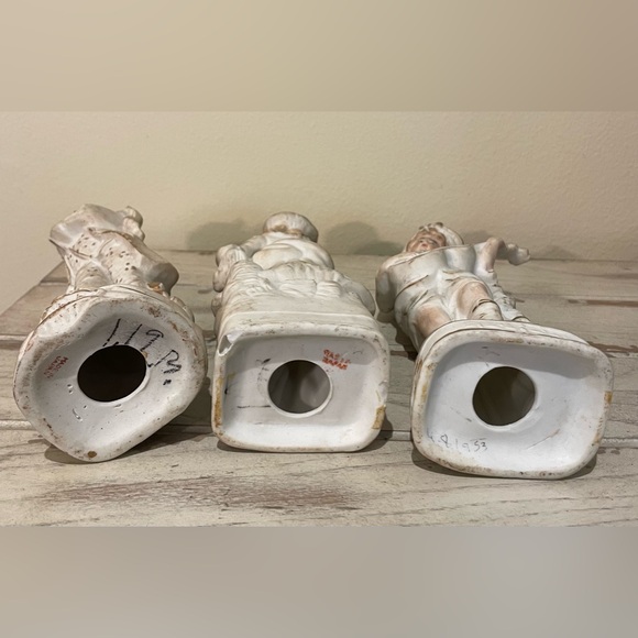 3 Vintage Japan Hand Painted Porcelain Bisque Figurines - Picture 3 of 4